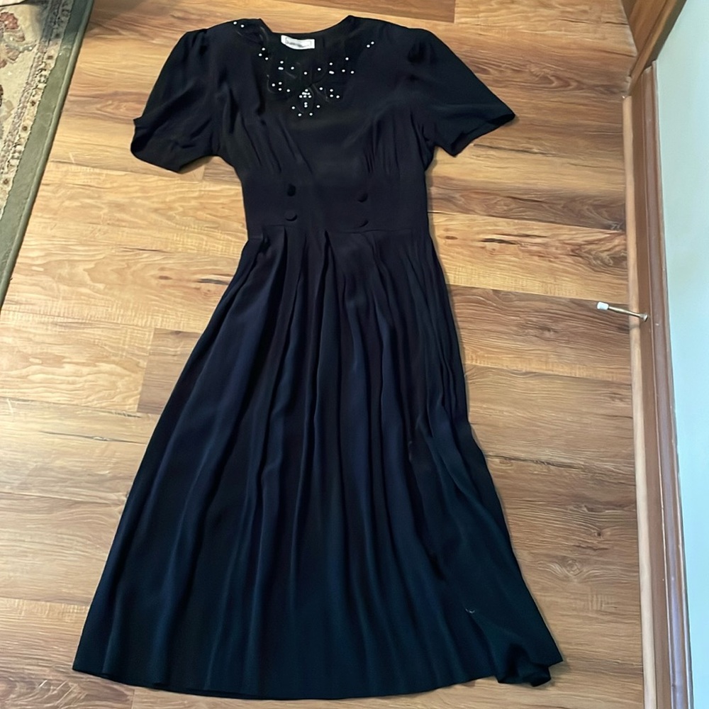 Vintage Karin Steven’s Fit & Flare Dress Black w Pearls